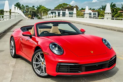 Rent Porsche in Miami