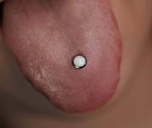 Микродермалы и пирсинг, Ростов-на-Дону, LUCKY STYLE TATTOO