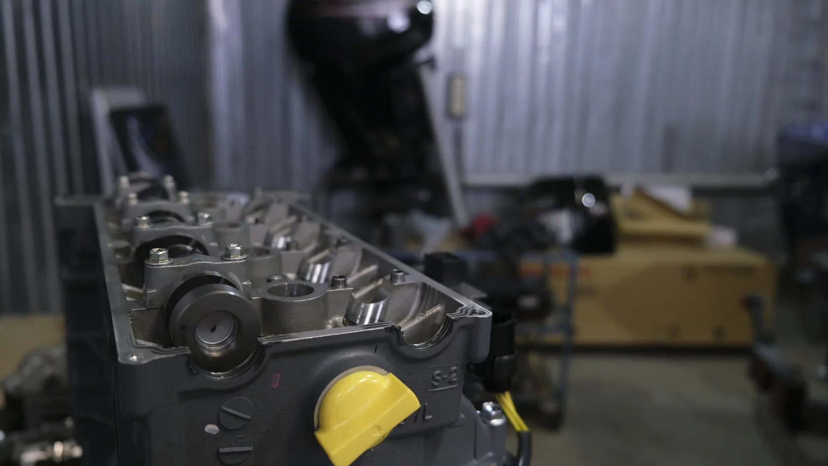 Техническое обслуживание и ремонт моторов Mercury