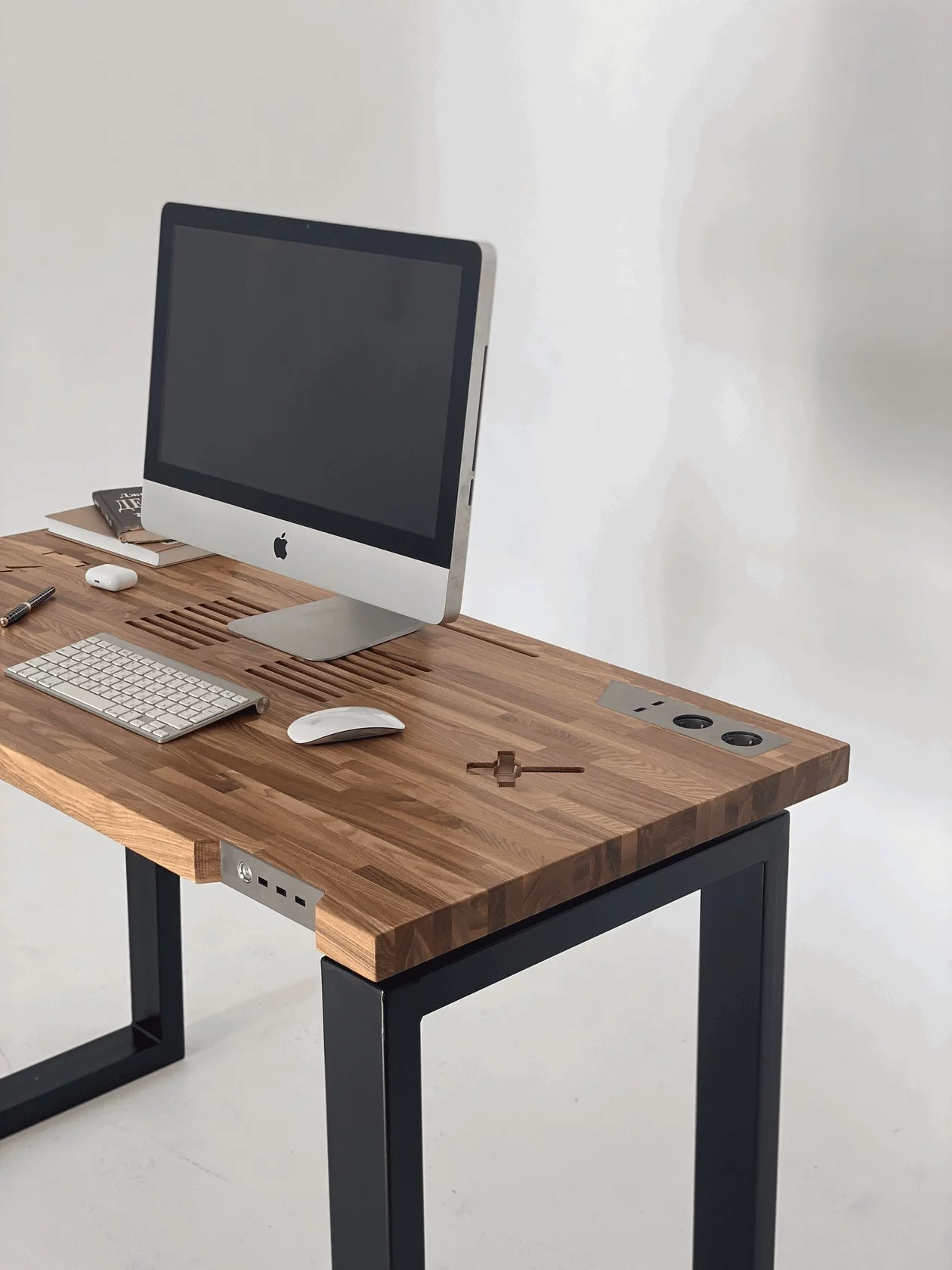 Компьютерные прямые столы✴️ купить линейный стол для ПК в магазине МебельОК