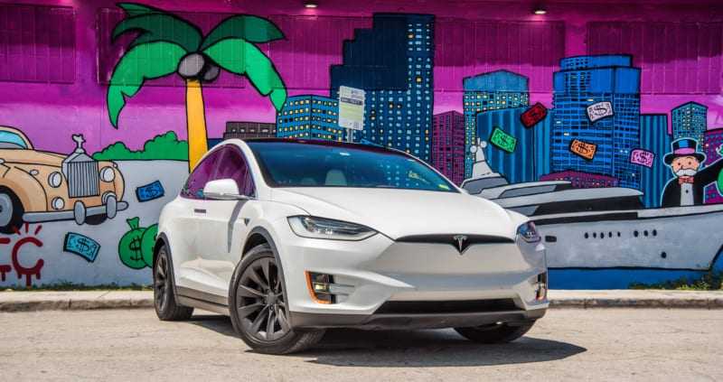 Rent Tesla in Miami