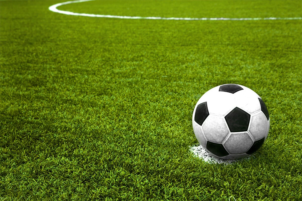 искусственный газон для футбола мяч