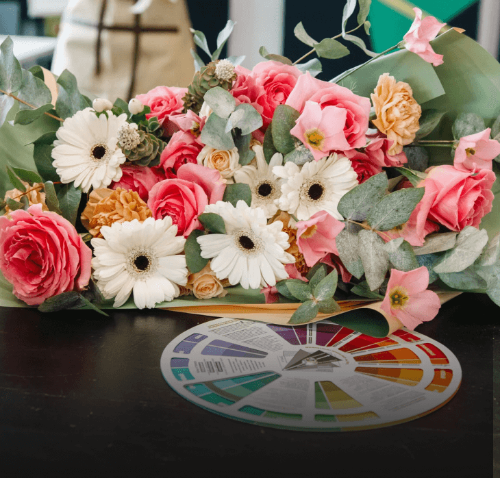 ​Как научиться составлять букет невесты вместе с Moscow Flower School
