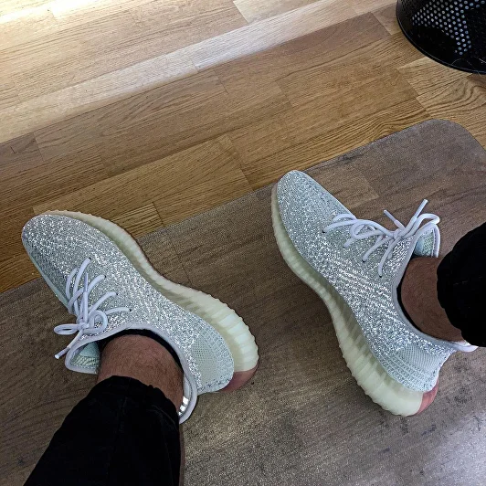 Yeezy citrin on feet store