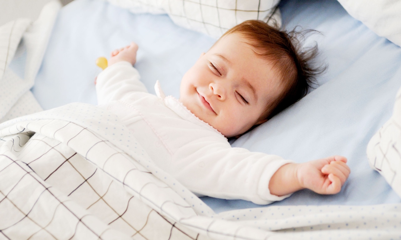 Мифы и правда про сон ребёнка до года